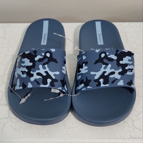 🔥FINAL💲⬇️Ipanema Blue Camouflage Urban Junior Slides/Flip Flops, Size 2/3~NWT - Picture 6 of 10